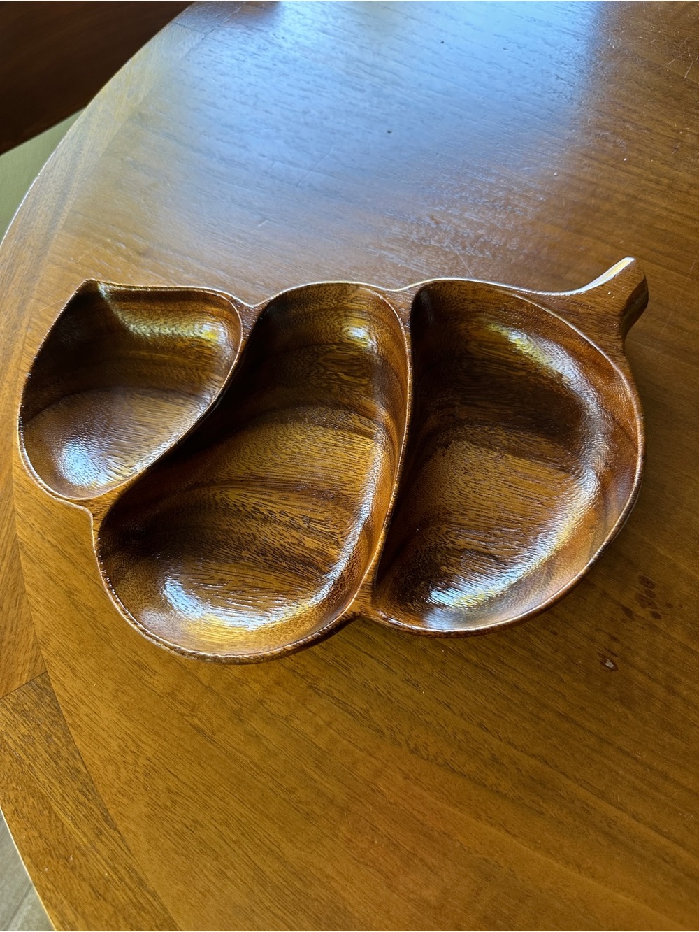 Vintage Tiki MCM Monkey Pod Leaf Shaped Three Section Serving Dish Bowl